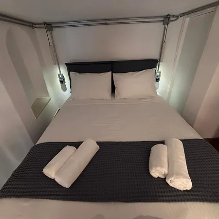 Апартаменты Maison Strelitzia 